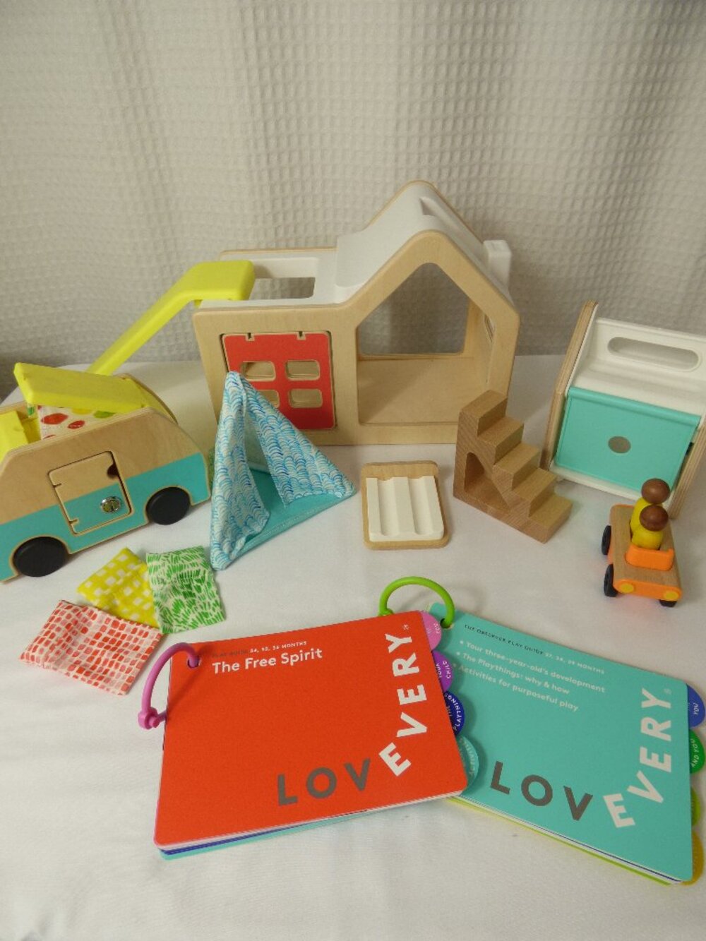 Lovevery Module Playhouse & Camper Van with Accessories Play Sets